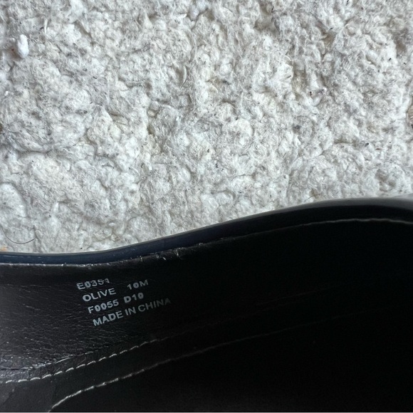 Calvin Klein NAVY High Gloss “Olive” Heels Patent Leather Pumps 10M - Picture 12 of 13